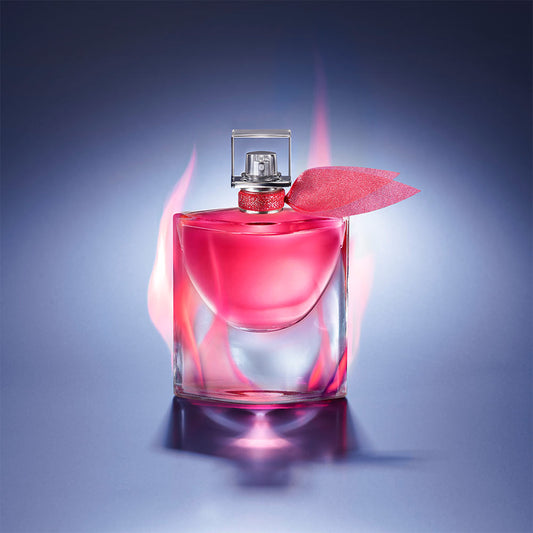 La Vie est Belle Intensément
EAU DE PARFUM INTENSE